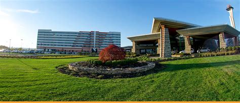 hotels near mohegan sun|Iba pa.